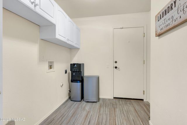 658 E Spanish Steps Drive, Tucson, AZ 85748