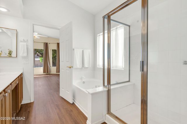 658 E Spanish Steps Drive, Tucson, AZ 85748