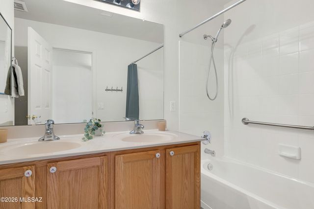 658 E Spanish Steps Drive, Tucson, AZ 85748