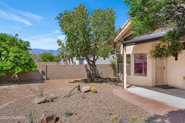 658 E Spanish Steps Drive, Tucson, AZ 85748