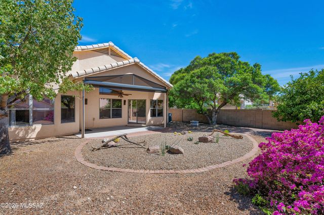 658 E Spanish Steps Drive, Tucson, AZ 85748