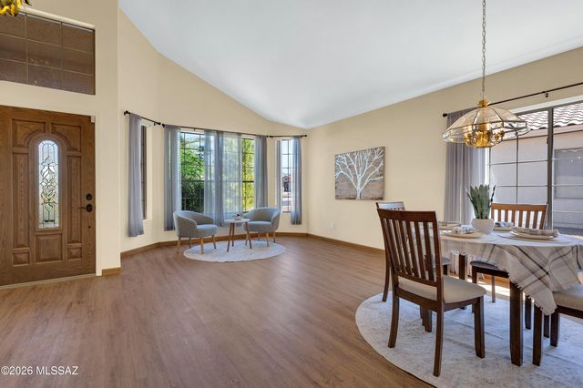 658 E Spanish Steps Drive, Tucson, AZ 85748