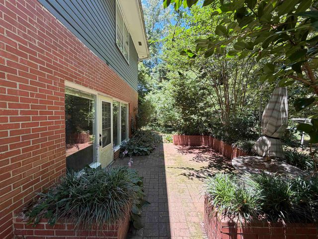 801 Magness Drive, Spartanburg, SC 29303