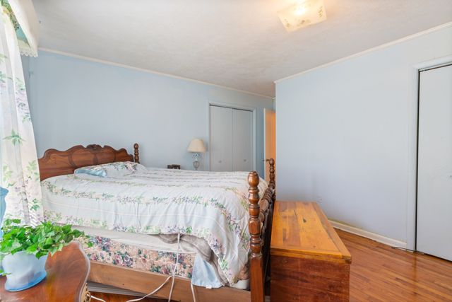 315 Peachtree St, Tennessee Ridge, TN 37178