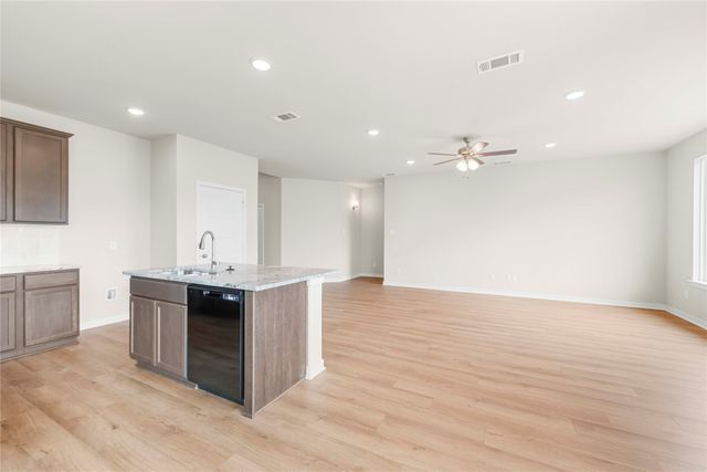 11420 Pallas Street, Lorena, TX 76655