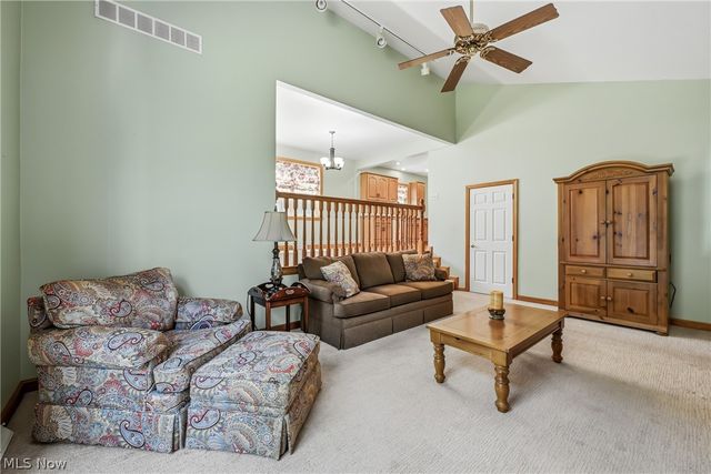1102 E 9th Street, Salem, OH 44460