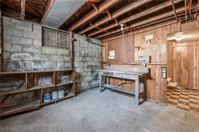 1102 E 9th Street, Salem, OH 44460