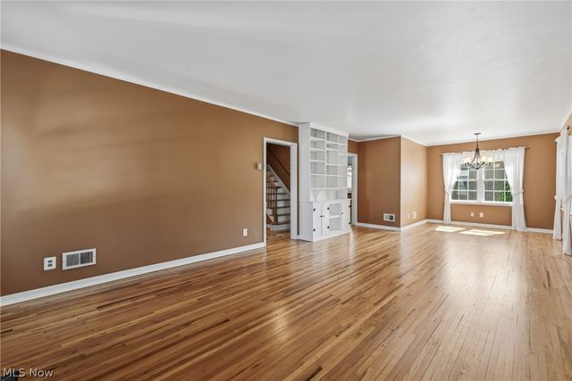 1102 E 9th Street, Salem, OH 44460