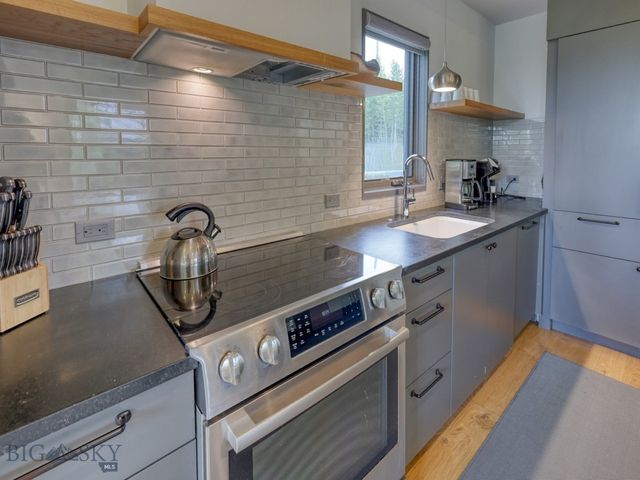 4 Lakewood Drive, Big Sky, MT 59716