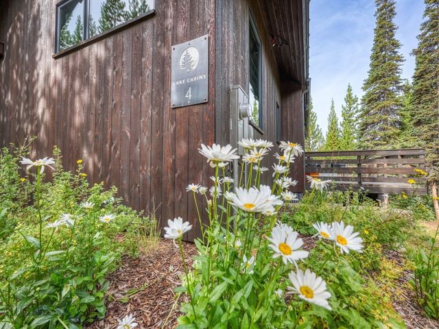 4 Lakewood Drive, Big Sky, MT 59716