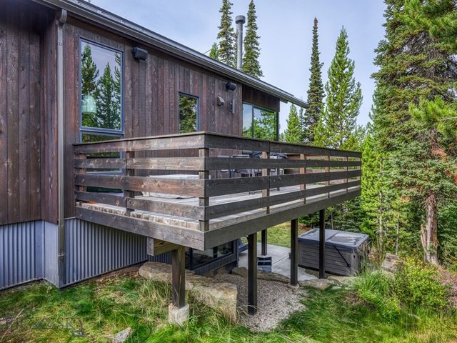 4 Lakewood Drive, Big Sky, MT 59716