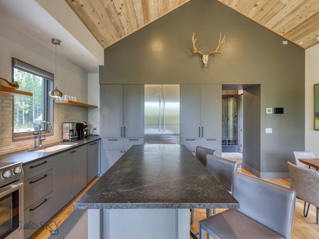 4 Lakewood Drive, Big Sky, MT 59716 photo 10