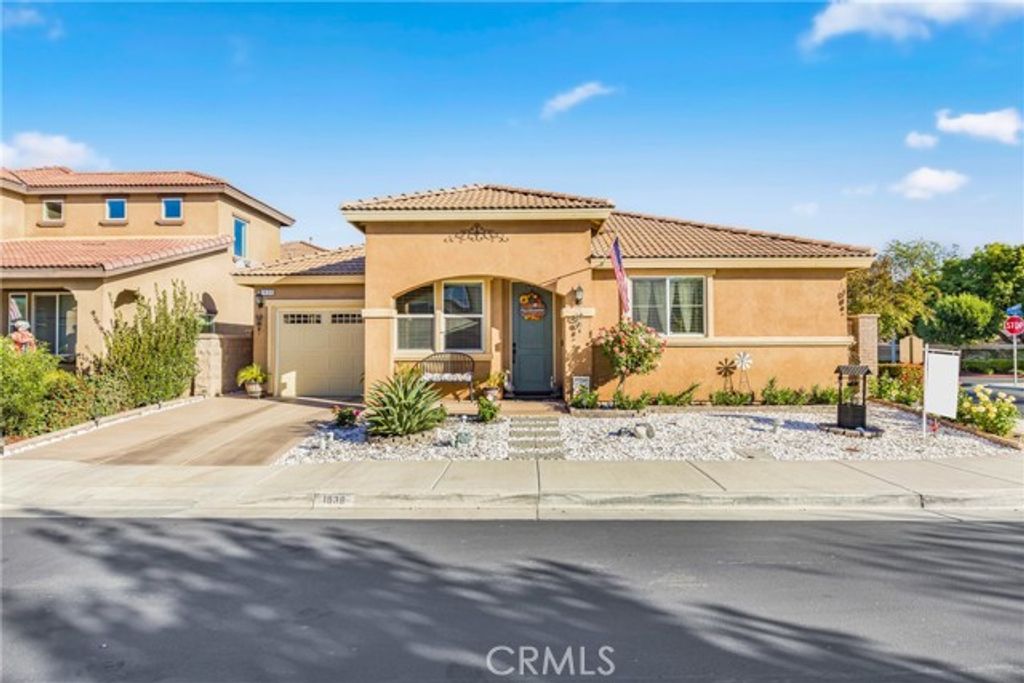 1939 El Milagro, San Jacinto, CA 92582