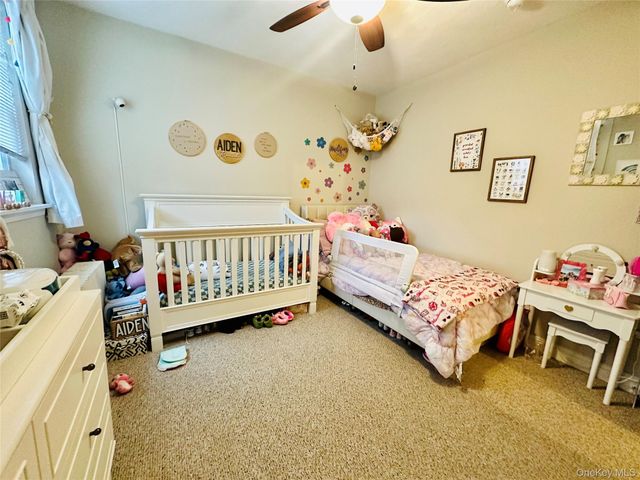 231 Manorhaven Boulevard, Port Washington, NY 11050