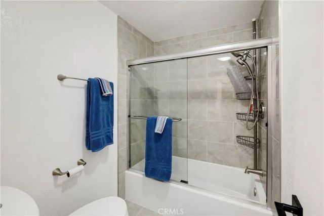 255 Valley, Hermosa Beach, CA 90254