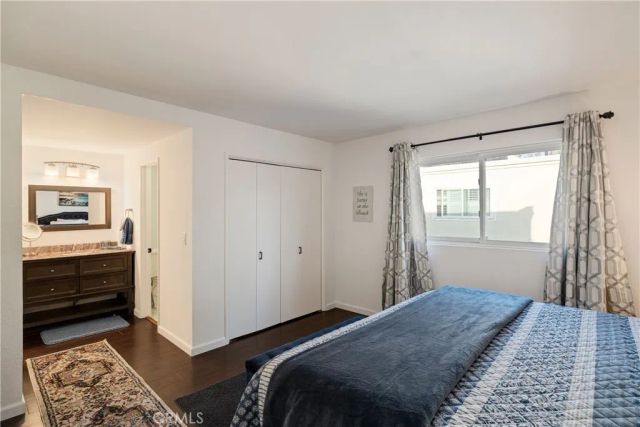 255 Valley, Hermosa Beach, CA 90254