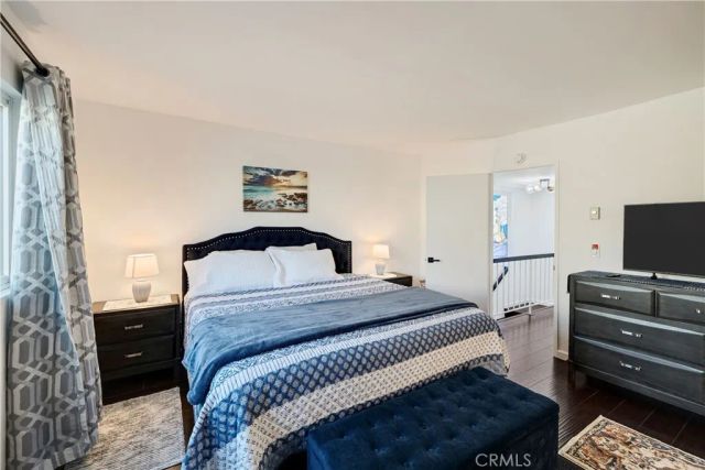 255 Valley, Hermosa Beach, CA 90254