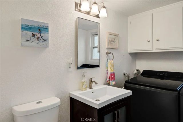 255 Valley, Hermosa Beach, CA 90254