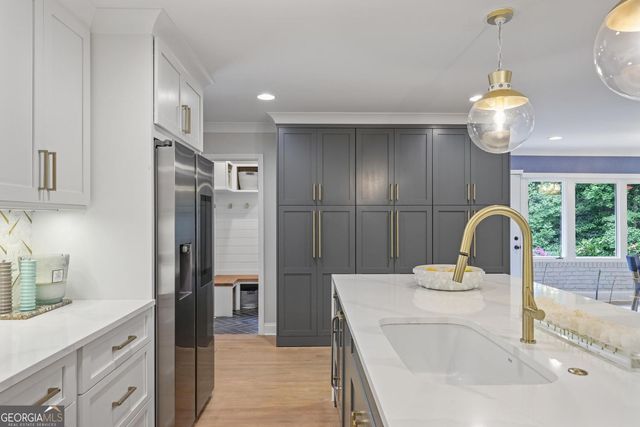 295 Riverhill Drive NW, Sandy Springs, GA 30328