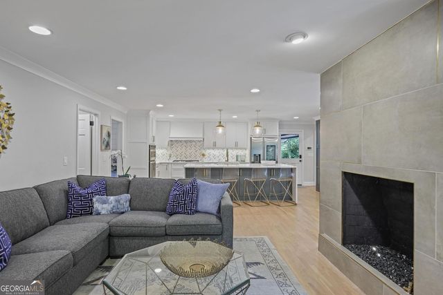 295 Riverhill Drive NW, Sandy Springs, GA 30328