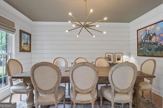 295 Riverhill Drive NW, Sandy Springs, GA 30328
