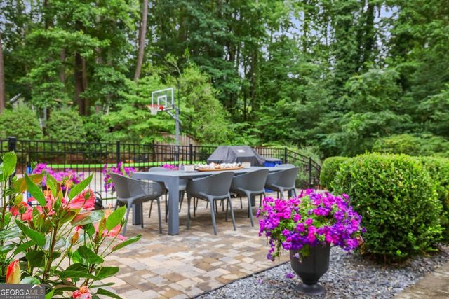 295 Riverhill Drive NW, Sandy Springs, GA 30328