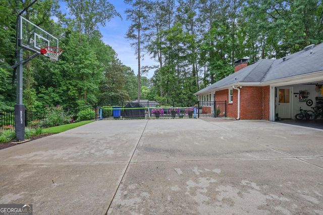 295 Riverhill Drive NW, Sandy Springs, GA 30328