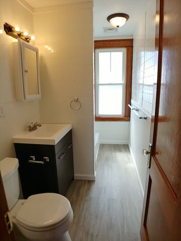 29 Halmstad St 3, Worcester, MA 01607