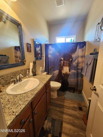 135 Cambridge Drive, Dayton, NV 89403