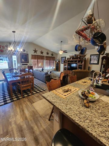 135 Cambridge Drive, Dayton, NV 89403