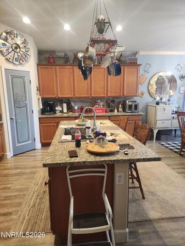 135 Cambridge Drive, Dayton, NV 89403