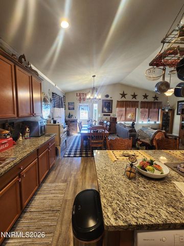 135 Cambridge Drive, Dayton, NV 89403