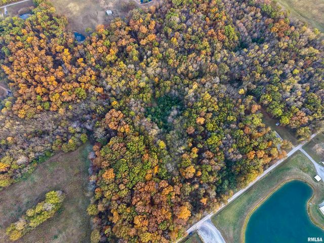 18492 Moonbeam Lane, Mt Vernon, IL 62864