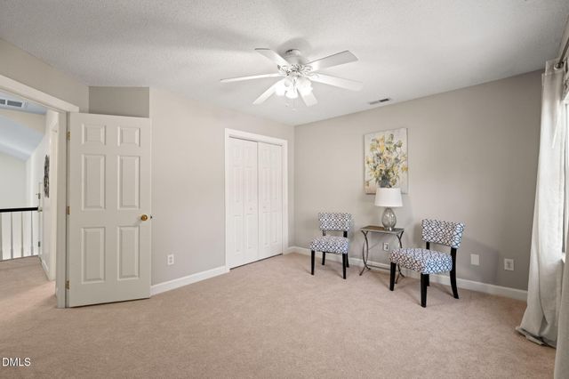 11 Knightsbridge Court, Durham, NC 27707