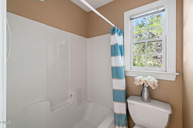 11 Knightsbridge Court, Durham, NC 27707