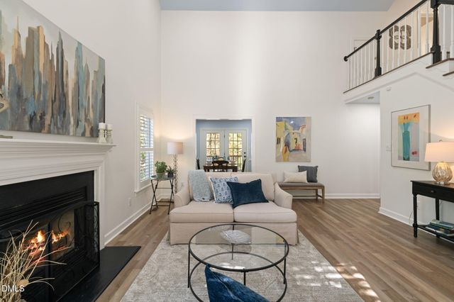 11 Knightsbridge Court, Durham, NC 27707