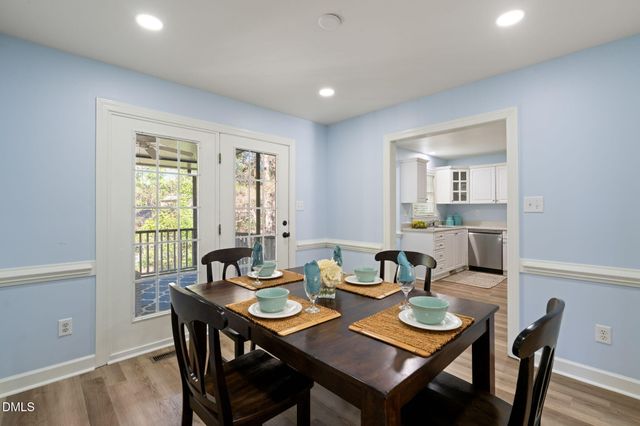 11 Knightsbridge Court, Durham, NC 27707