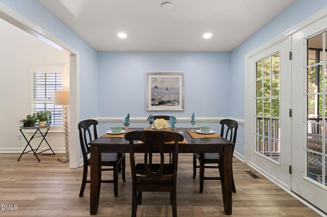 11 Knightsbridge Court, Durham, NC 27707