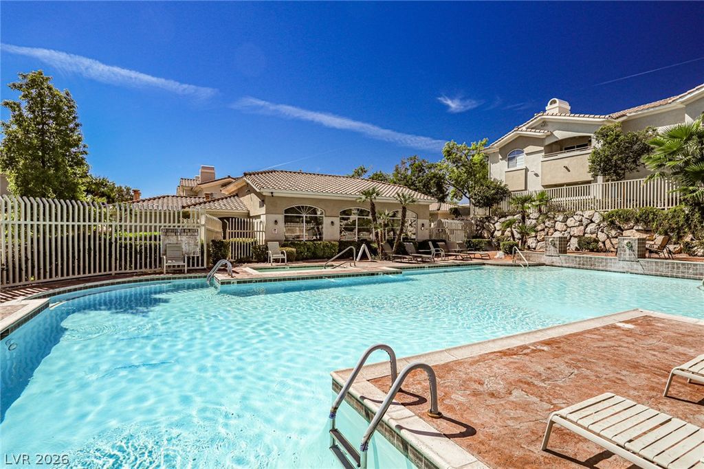 1500 Ruby Cliffs Lane 201, Las Vegas, NV 89144 — photo 2