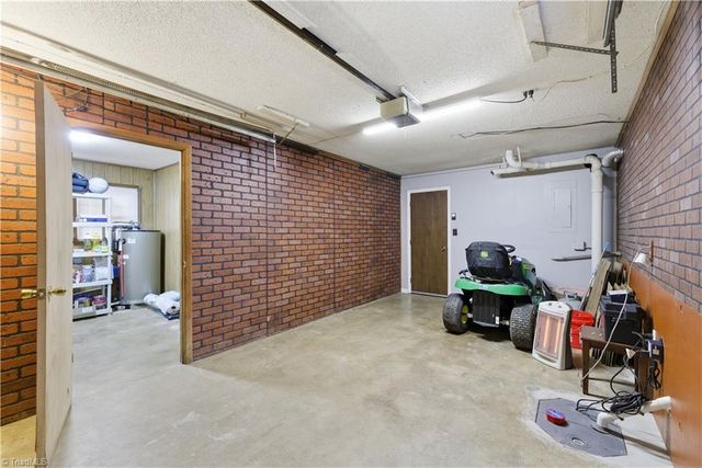 4236 Village Drive, Trinity, NC 27370