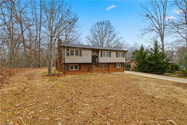 4236 Village Drive, Trinity, NC 27370