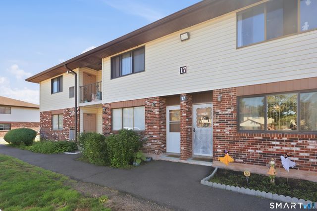 55 Thompson Street 17B, East Haven, CT 06513