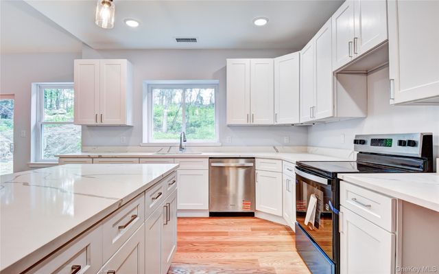 12 Black Gum Court, Newburgh, NY 12550