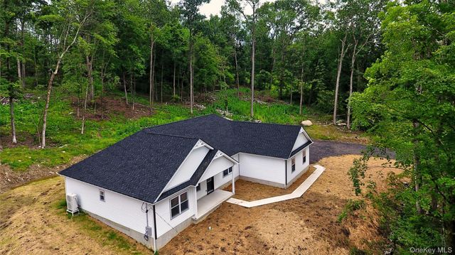 12 Black Gum Court, Newburgh, NY 12550