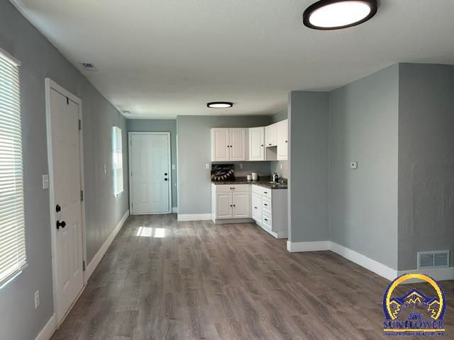 3125 SW Fillmore ST, Topeka, KS 66611