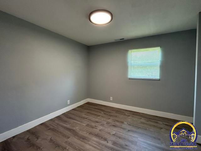 3125 SW Fillmore ST, Topeka, KS 66611