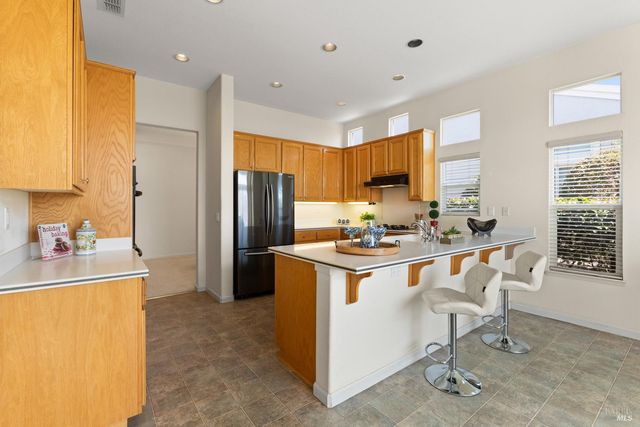 319 Cedar Ridge Dr, Rio Vista, CA 94571