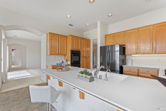 319 Cedar Ridge Dr, Rio Vista, CA 94571