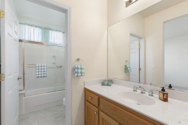 319 Cedar Ridge Dr, Rio Vista, CA 94571