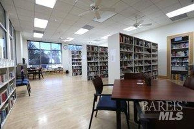 319 Cedar Ridge Dr, Rio Vista, CA 94571